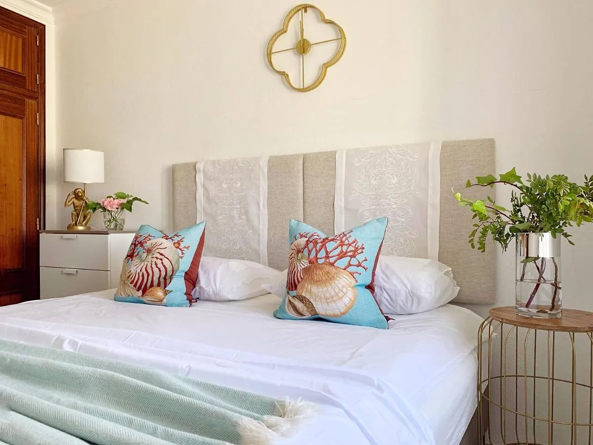 Stylish 3 Bedroom Apartment Close To The Beach Monte Gordo